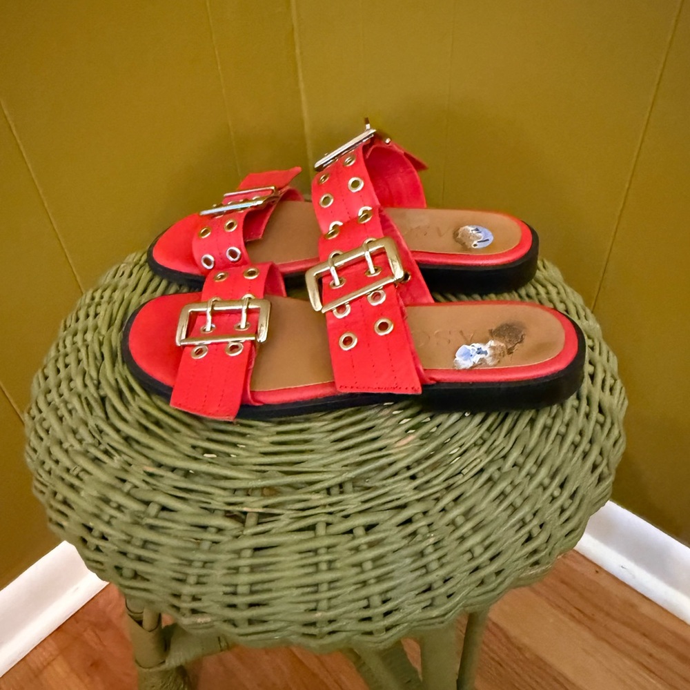 Red Buckle Strap Sandals